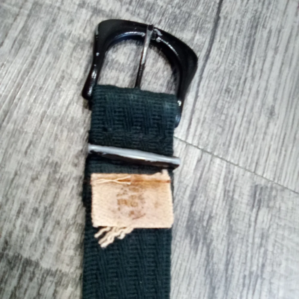 Liz Claiborne Belt